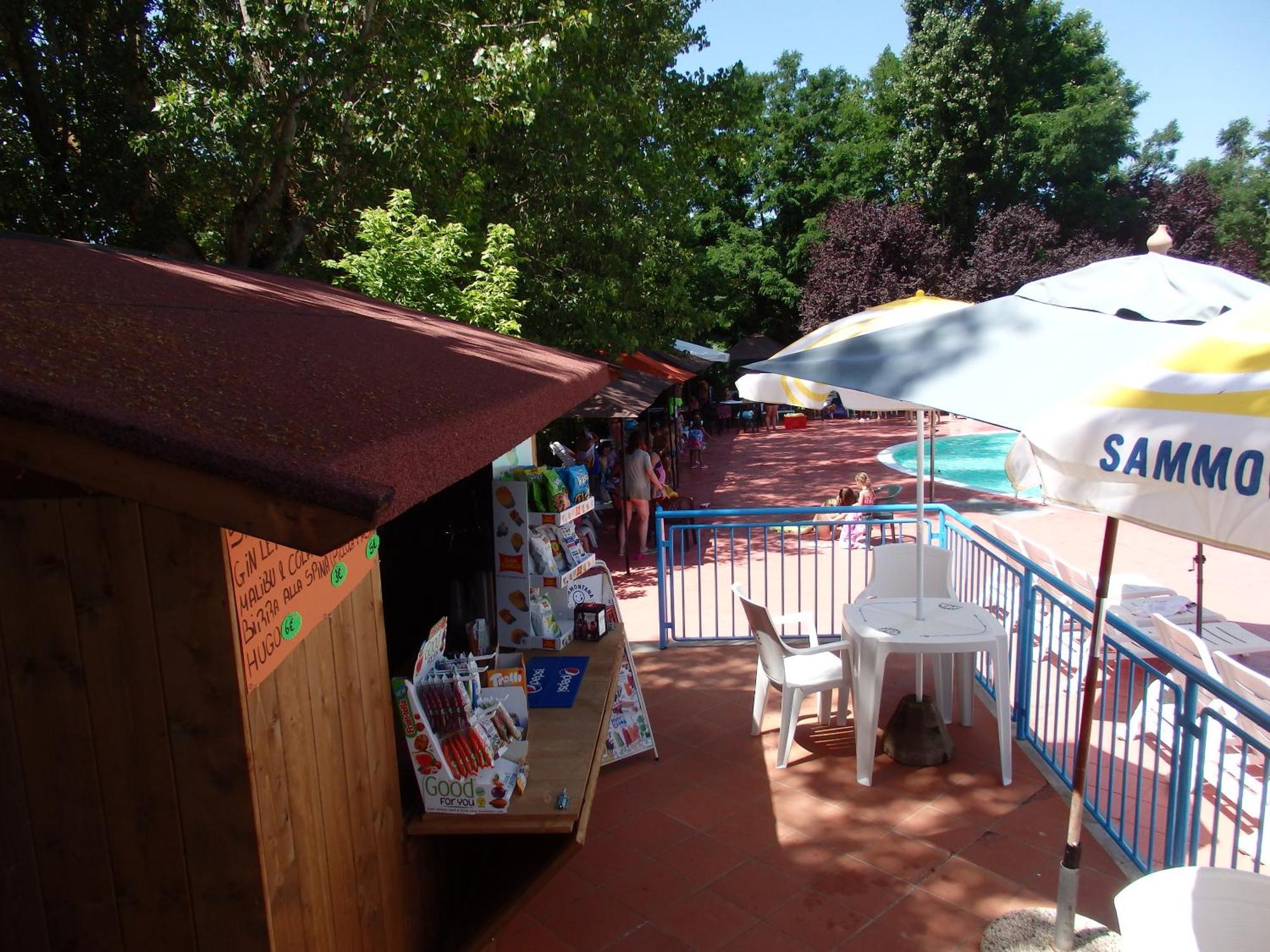 Camping Village La Chiocciola Capannole Exterior foto